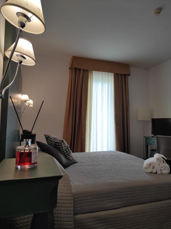 Hotel La Corte มาเตรา ภายนอก รูปภาพ