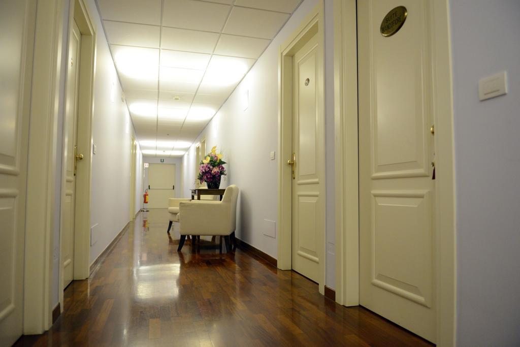 Hotel La Corte มาเตรา ภายนอก รูปภาพ