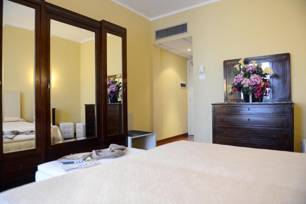 Hotel La Corte มาเตรา ห้อง รูปภาพ