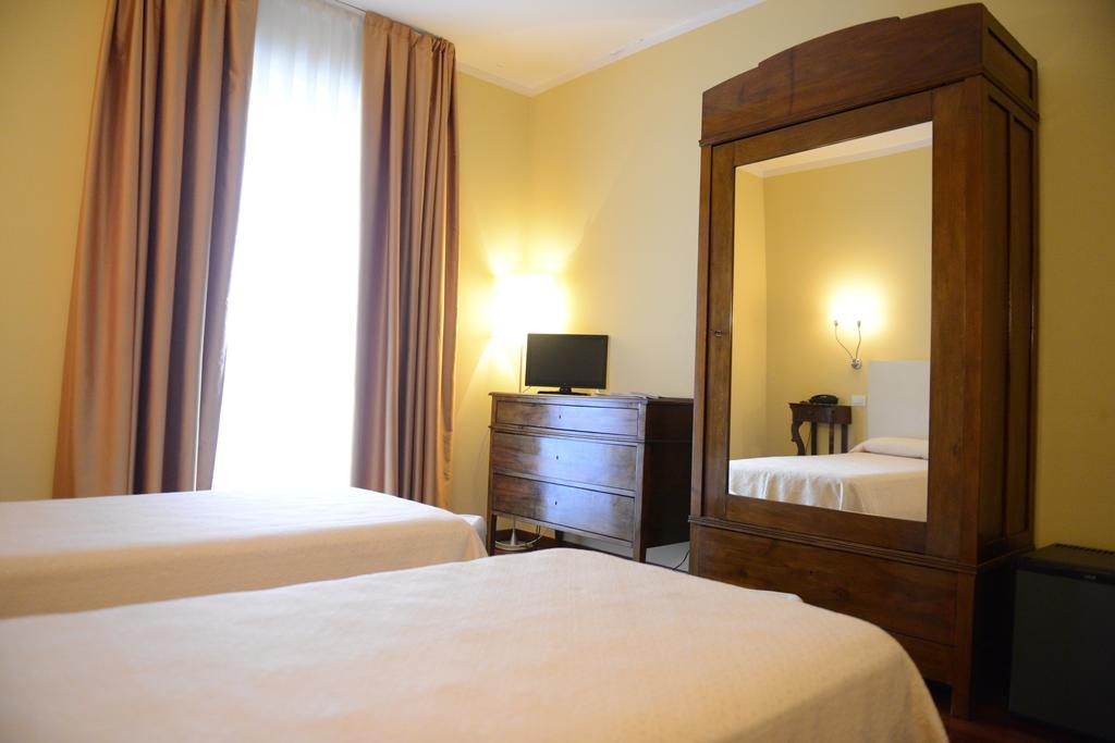 Hotel La Corte มาเตรา ห้อง รูปภาพ